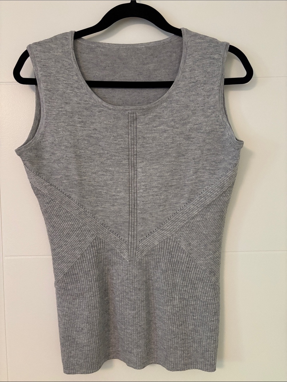 Grey Sleeveless Knit Tank Top - Unbranded
